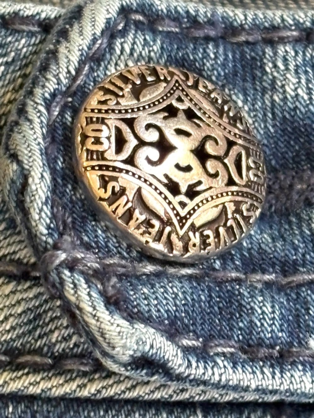 Sold out - Picture 3 of 12